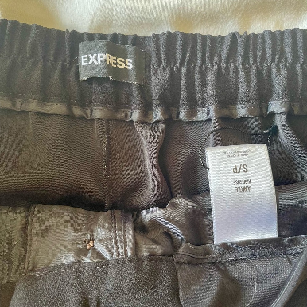 Express | High Rise Pull-on Ankle Pant | Size S | Black - Picture 8 of 11